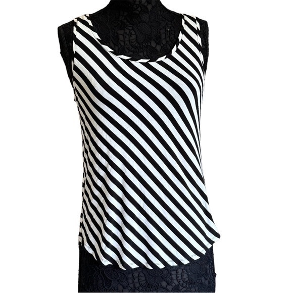 Chico’s Black White Stripe Stretchy Scoop Neck Sleeveless Tank Top Medium - Picture 1 of 11